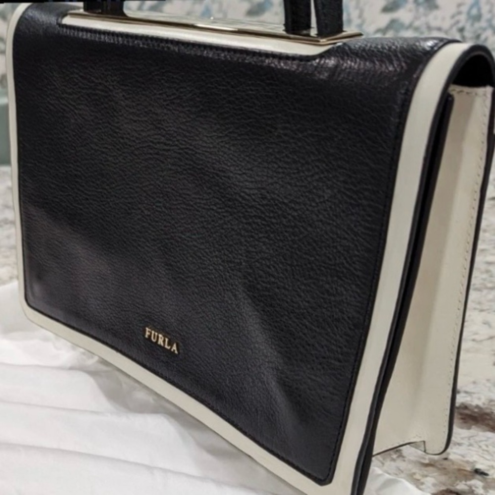 Furla Black leather shoulder bag purse 2-tone - Picture 2 of 7